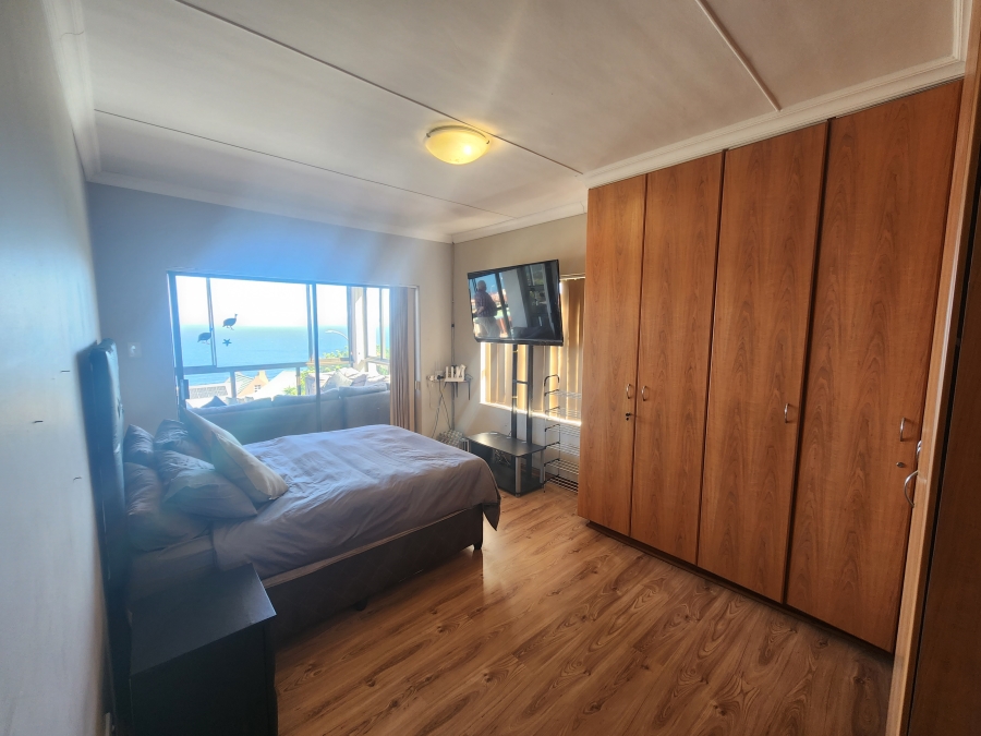 4 Bedroom Property for Sale in Dana Bay Western Cape